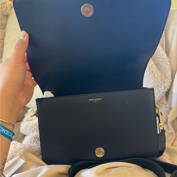 SOLD Saint Laurent -Université Bag - hard to find model! - Picture 4 of 10